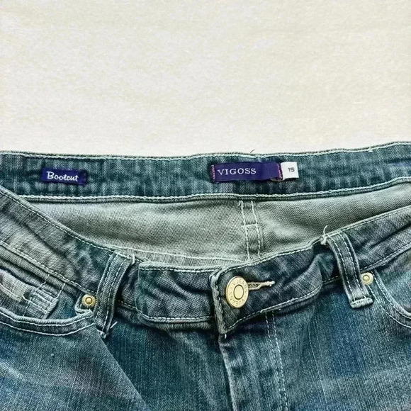 Vigoss Med Wash Lowrise Faded Distress Rhinestone Pocket Bootcut Jeans Size 15 - Picture 12 of 16